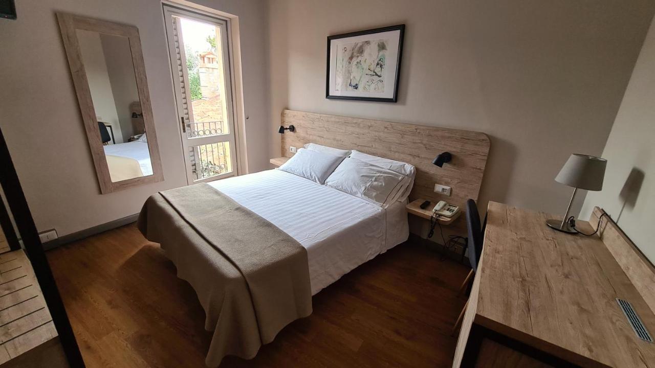 Hotel Il Sole Bergamo Esterno foto
