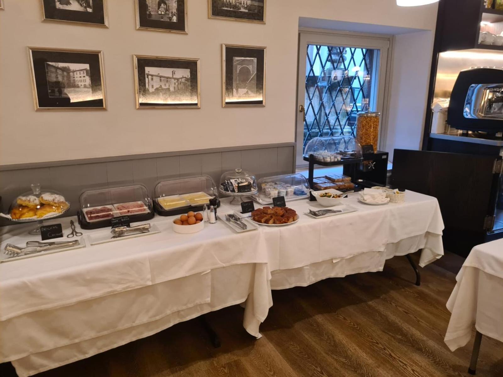 Hotel Il Sole Bergamo Esterno foto